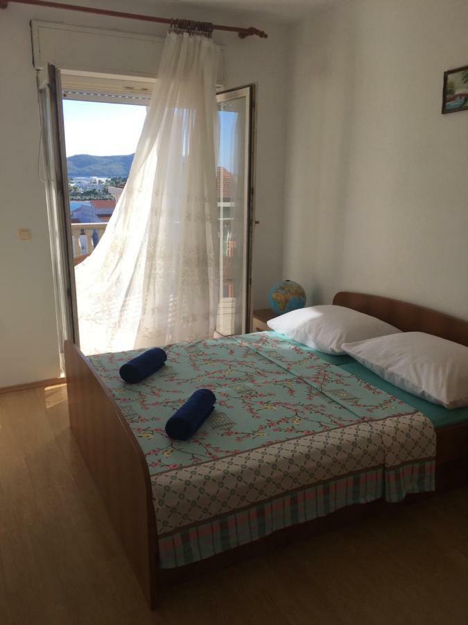 Apartmani Nina Šibenik Exterior foto