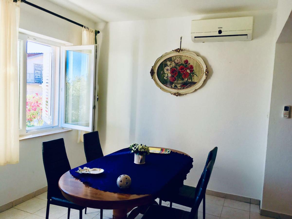 Apartmani Nina Šibenik Exterior foto